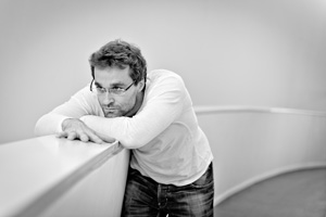 Galerie Holbein präsentiert: Ashley Hribar... Galerie Holbein präsentiert: Ashley Hribar...